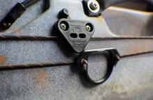 Laden Sie das Bild in den Galerie-Viewer, LeverLoc Anchor Trolley by YakAttack